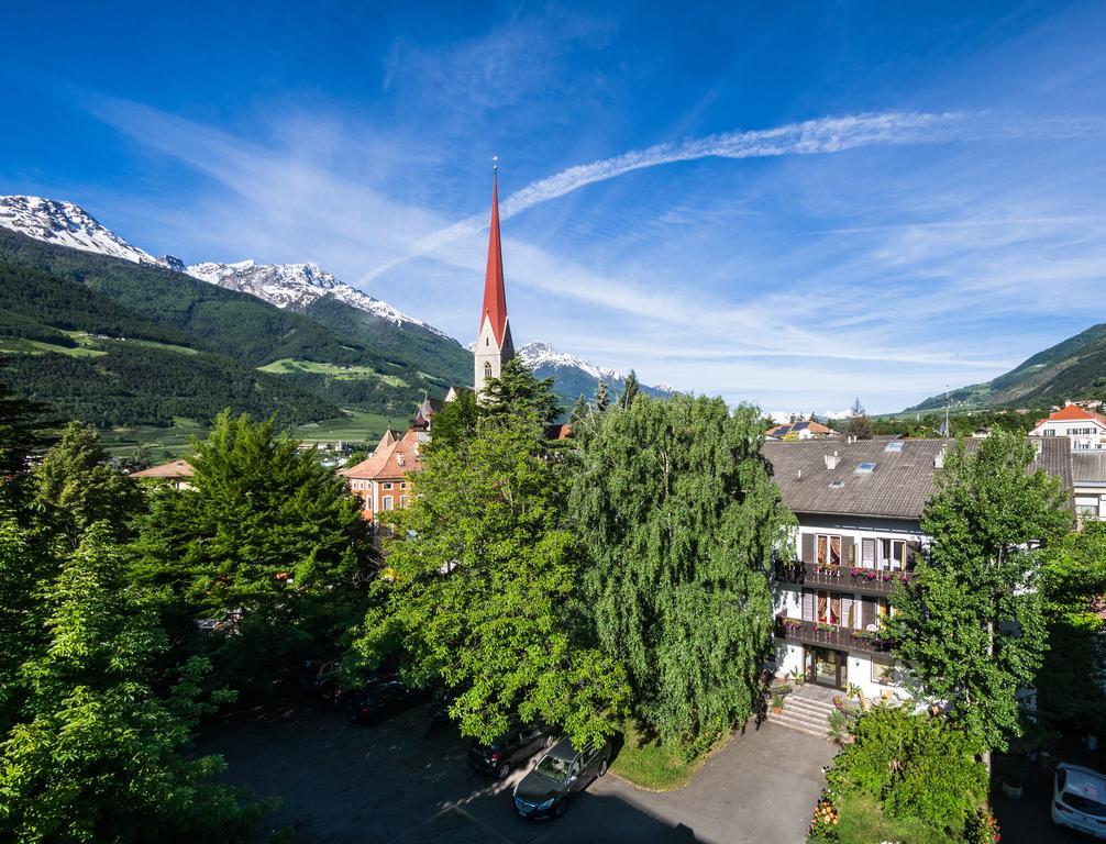 Hotel Pension Schweitzer Silandro Luaran gambar
